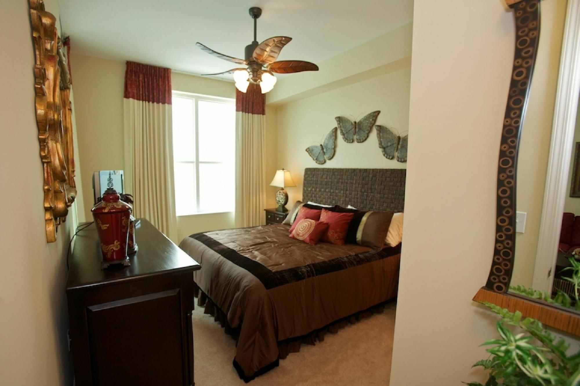 Apartment 2203 Aqua